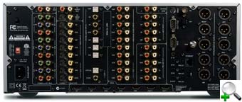 3D-����������� AV ��������� Arcam AV888 - ���.2